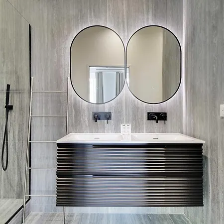 דירה Spacious & Modern In Central - 2br6p - A20
