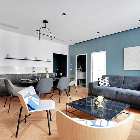 דירה Spacious & Modern In Central - 2br6p - A20